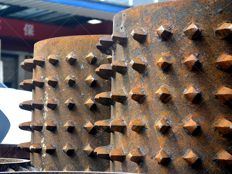 雙齒輥破碎機(jī)怎么選購，安裝要點(diǎn)有哪些？