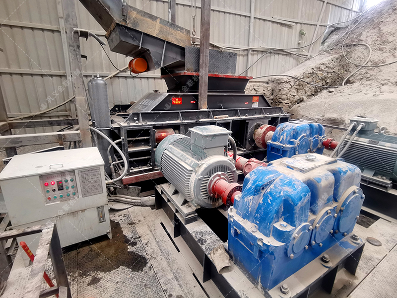 建筑用砂配置的液壓對輥制砂機(jī)多少錢一臺？